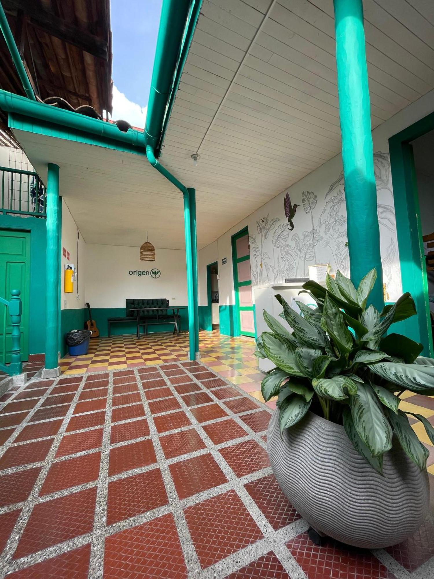 Origen Hostel Jardin Exterior photo